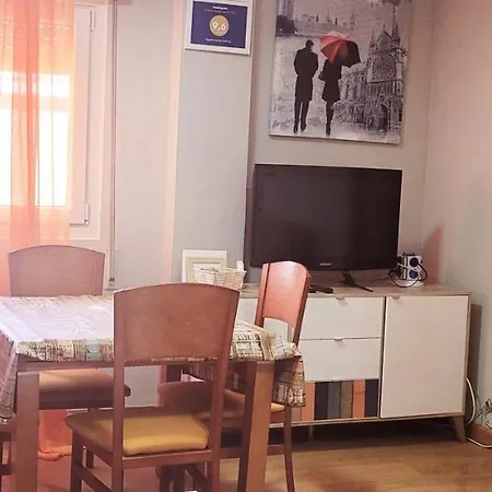 Www Apartamentovaldivia Es Parking Incluido Appartamento León