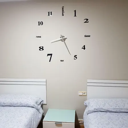 شقة Www Apartamentovaldivia Es Parking Incluido ليون